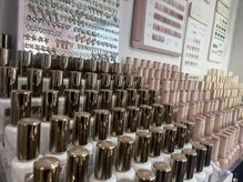 Rin.Nails 名古屋新栄町店の雰囲気(トレンドカラーが豊富♪)