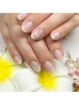 リマ(Lima)/大人上品ネイル