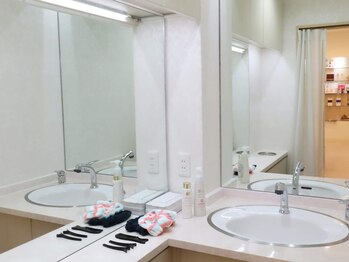 サロン ド ブリオン(Salon de Brillant)/パウダールームあり