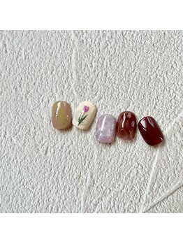 リファインネイル(refinenail)/4月ニュアンス定額デザイン