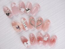 アムネイル(Amu Nail)の雰囲気（推しのイニシャルや誕生日を入れての推し活ネイルも◎）