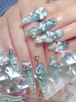 ネイルサロン フィエリア(Fielia)の写真/憧れのネイルも思いのまま《約500種類》のパーツをご用意！持ち込みOK！ネイルが初めての方にもおすすめ◎