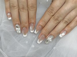 マグネット×フレンチネイル