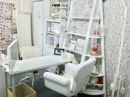 ネイルサロン ヴィヴィ(nail salon ViVi)の写真