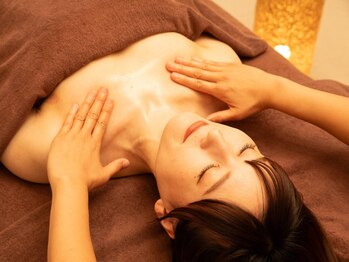 オルボディ(Alu Body)/デコルテ/肩甲骨/首/肩