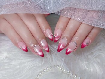 モナートドゥ(Monartdeux)の写真/シンプル～派手デザインまで◎丁寧なカウンセリングと自爪に優しい施術で理想の指先に☆仕事前・帰りにも◎