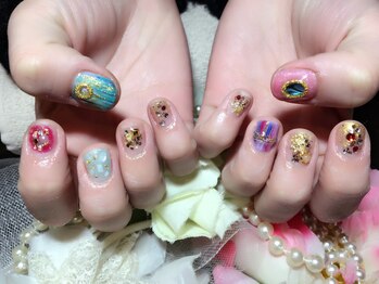 カットアンドスタイル クラウン(Cut & Style Clown)/ジェルやり放題【横浜】