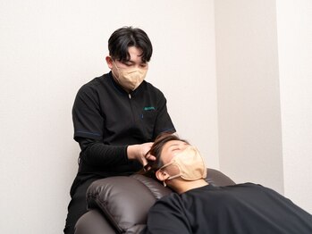 仙豆のちから 心斎橋店の写真/友達・カップルでのご来店可能♪話題のドライヘッドスパをご友人やご夫婦・親子で一緒に堪能！