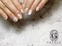 ネイルサロン エアフォルク 銀座(Erfolg)/ラメ×ハートホロ