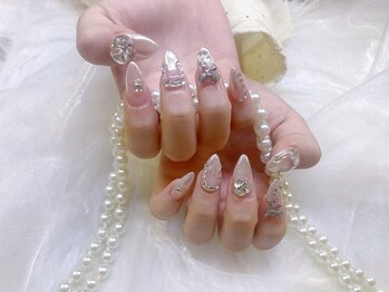 クイーンネイル 新宿(Queen nail)/新宿 長さ出し デザイン放題