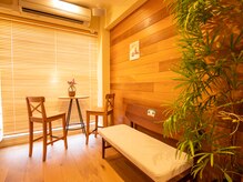 エムズ ファミリア あざみ野(M‘s Familia)/～待合スペース～