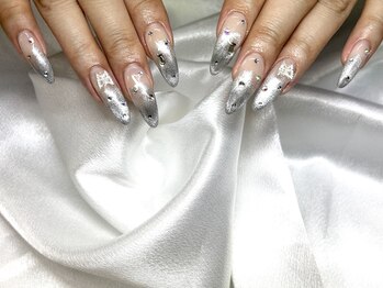 ケーエヌ(KN)/ストーン沢山♪夏はキラキラ人気