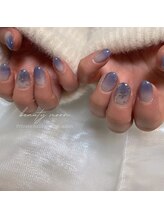 ビューティームーン(beauty moon)/ブルーグラデーションとお花＊