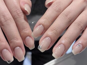 ネオリーブ リノア(Neolive Linoa)の写真/オフィスネイルにも最適なシンプルデザインが豊富★繊細で上品なお手元に♪ワンカラー/ニュアンス/韓国