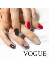 ヴォーグ(VOGUE)/モードネイル