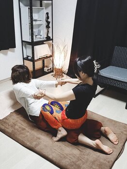 暖 手(ダンテ)の写真/心と体の調和を図ってリフレッシュ♪ヘッドスパとタイ古式マッサージのセットメニューで全身の疲れを解消♪