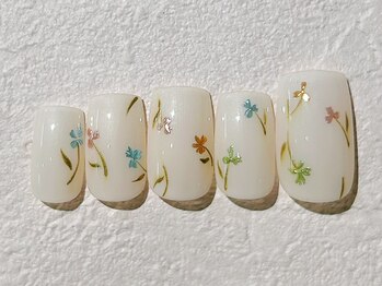 ネイルビート(NAIL BEAT)/フラワーモリネイル