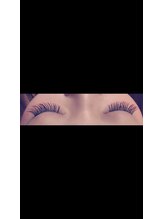 フリルアイビューティ 豊中店(Frill Eye Beauty)/