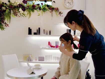 ポーラ ルミアスボーテ 三郷中央西口店(POLA Lumias Beaute)の写真