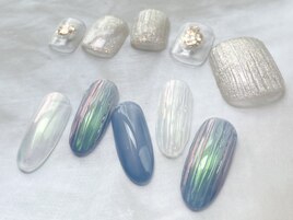 【　涼し気バカラネイル　】
