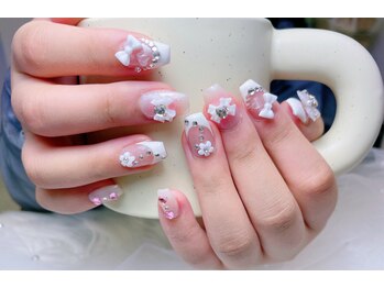 ザ デミュア 高田馬場店/