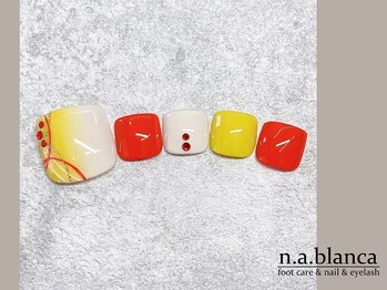 エヌエーブランカ 東白楽店(n.a.blanca)/季節ネイル・定額デザイン