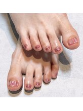 ヴェイスサロンアンバー(Vase Salon Amber)/【FOOTラメグラクーポン　4000】