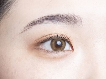 イオリ(iori)/まつ毛パーマ＋ハリウッドブロウ