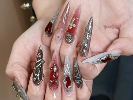 Y2Kニュアンスネイル