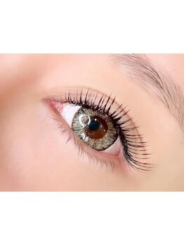 ボリュームのある目元にしたい