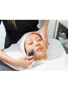 ホウレイ線・たるみ改善！予防ケア