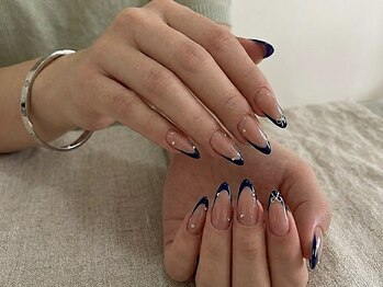 ネイルソファ イコマ(NAIL SOFA 生駒)/