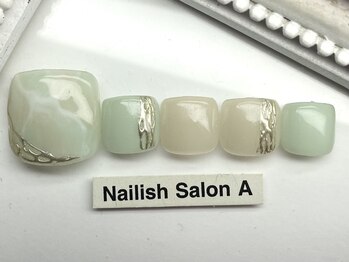 ニュアンスミラーフット