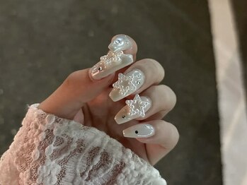 アイ ネイルズ 天神店(I nails)の写真/こだわりの詰まったデザインで納得の仕上がり☆シンプルだからこそ差がつく高技術をご体感ください。