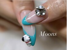 ムーンズ(Moon's)/