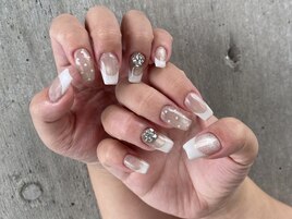 マグネット×白フレンチ