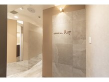 レイ 福岡天神店(Rey)/眉毛/【内装】高級感×可愛い
