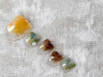 スリー(THREE)/Oct.2021/Foot nail design