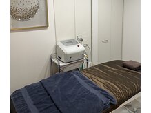 ヴィッソの雰囲気（エステ室のベッドマットレスはクッション性もあり心地良さを追求）