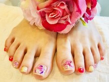 ブリエカドー(Briller Cadeau)/シェル埋込ネイル（フット）