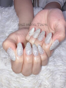 ティアラ(Tiara)/フラッシュネイル