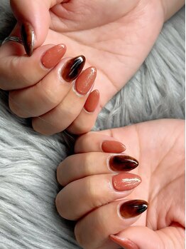 ラヴィリエ(Raviller)/【べっ甲ネイル】持ち込み