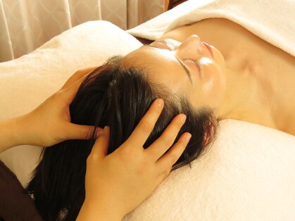 カフェ＆サロン【Ohana&】都立大学駅前店の写真