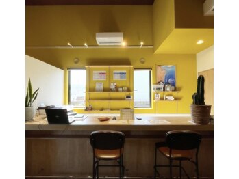 セルフメイド 福井店/店内受付カウンター