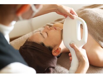 サロン リノ(SALON Lino)の写真/［顔・VIO込み全身脱毛］毛穴吸引パック付き！太い毛や産毛にもしっかりアプローチ！！