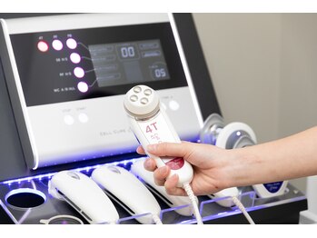 アイケアー(EYE CARE)/針を使わず、切りもしない