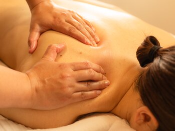 トゥーエイト(THE28.)/肩凝り撃退/深層筋へアプローチ