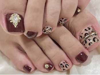 ネイルサロン ミリー(Nail Salon Milly)の写真/【フットネイルが輝く季節到来★】足先をMillyで美しく整えませんか？あなただけの[可愛い]を足先に◎