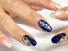 サロンドフォーエイチ(salon de 4H)/ネイビーとシェルでかっこよく☆