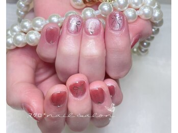 マグロ ネイルサロン/